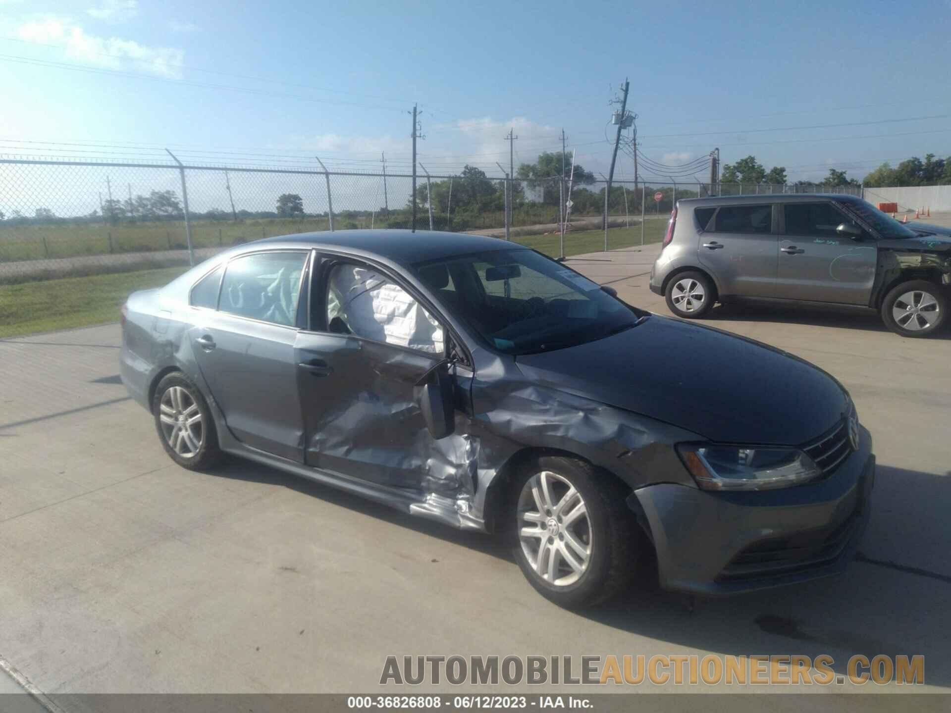 3VW2B7AJ7JM233145 VOLKSWAGEN JETTA 2018