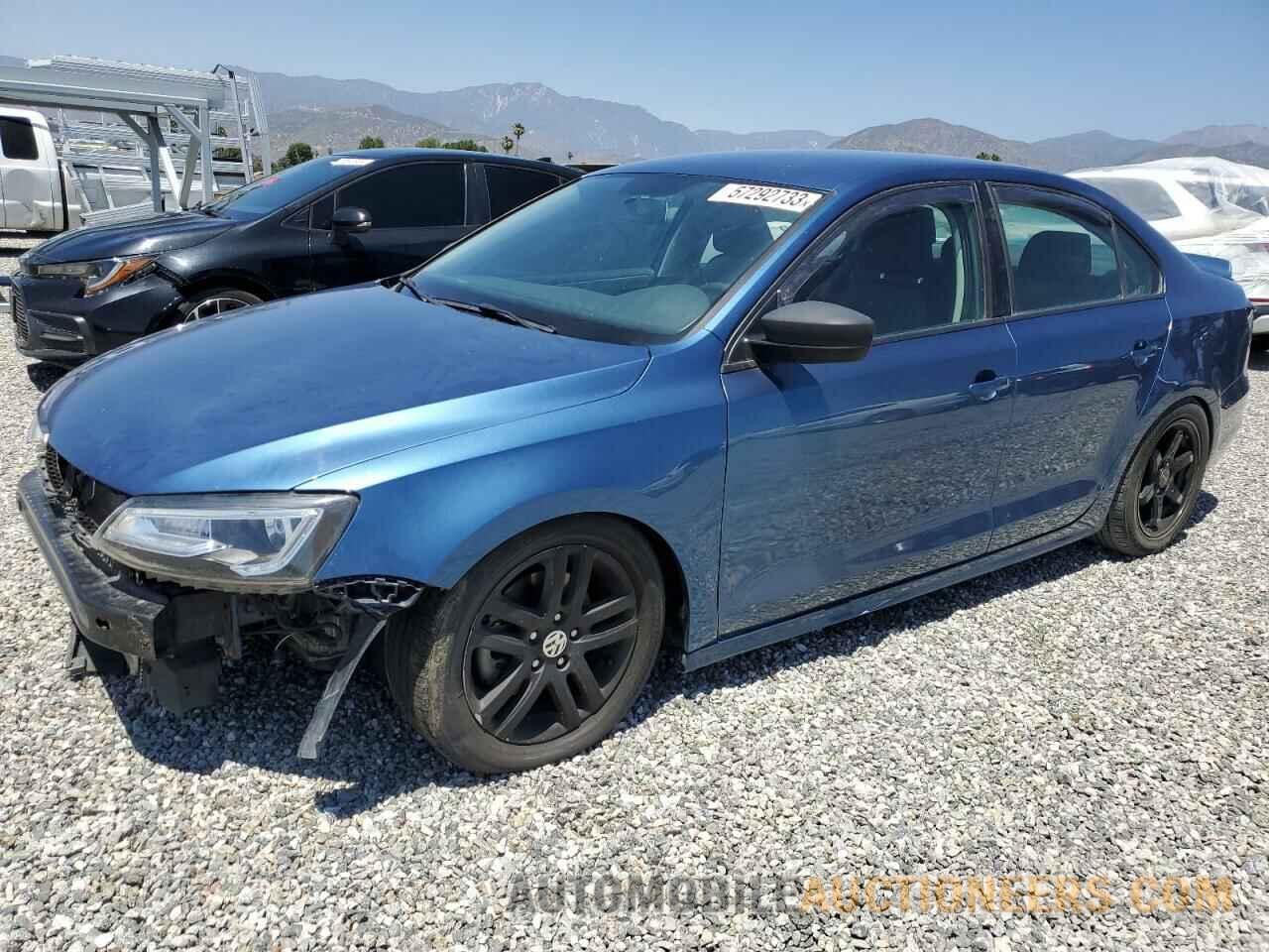 3VW2B7AJ7JM236319 VOLKSWAGEN JETTA 2018