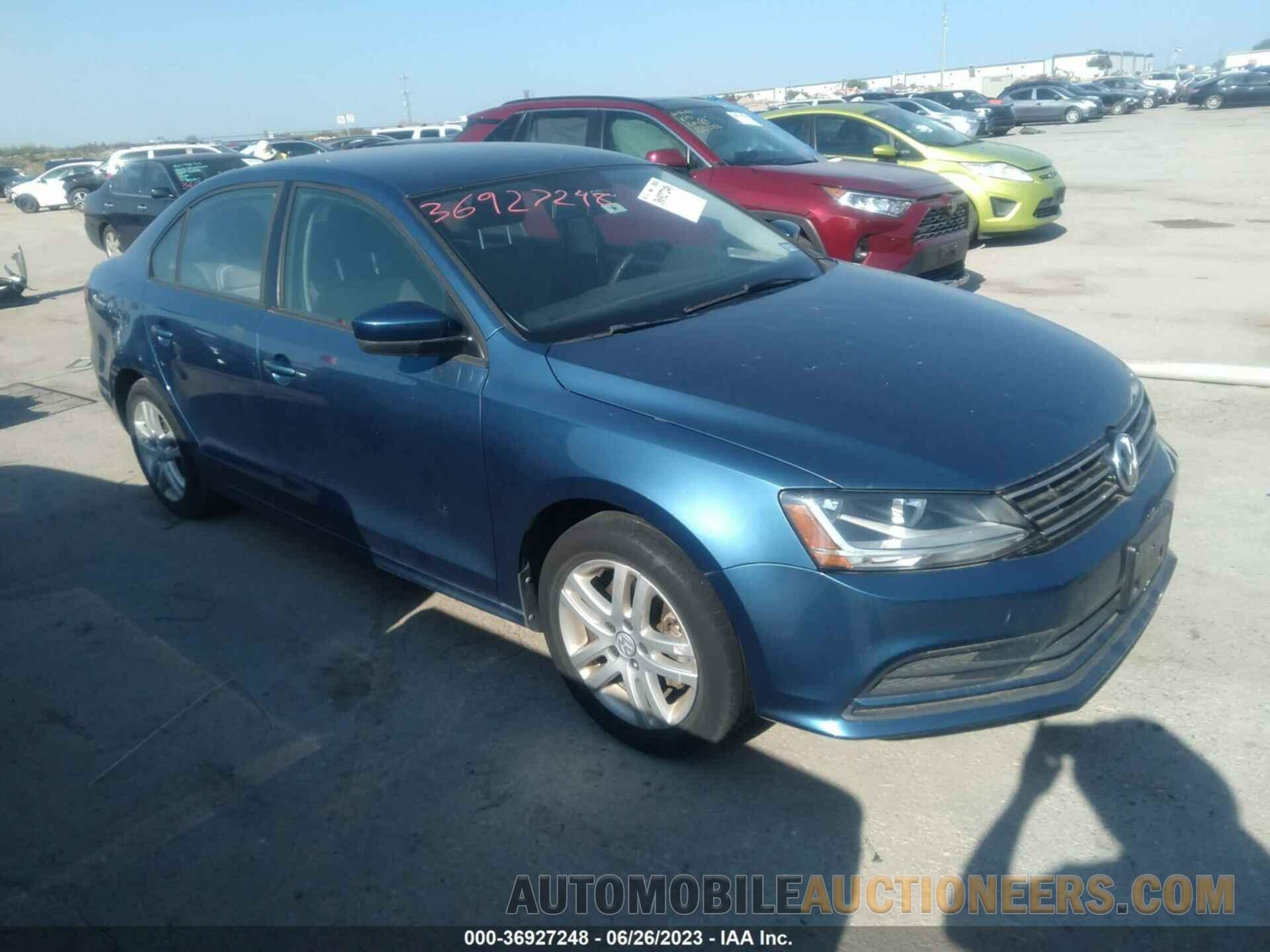 3VW2B7AJ7JM243559 VOLKSWAGEN JETTA 2018