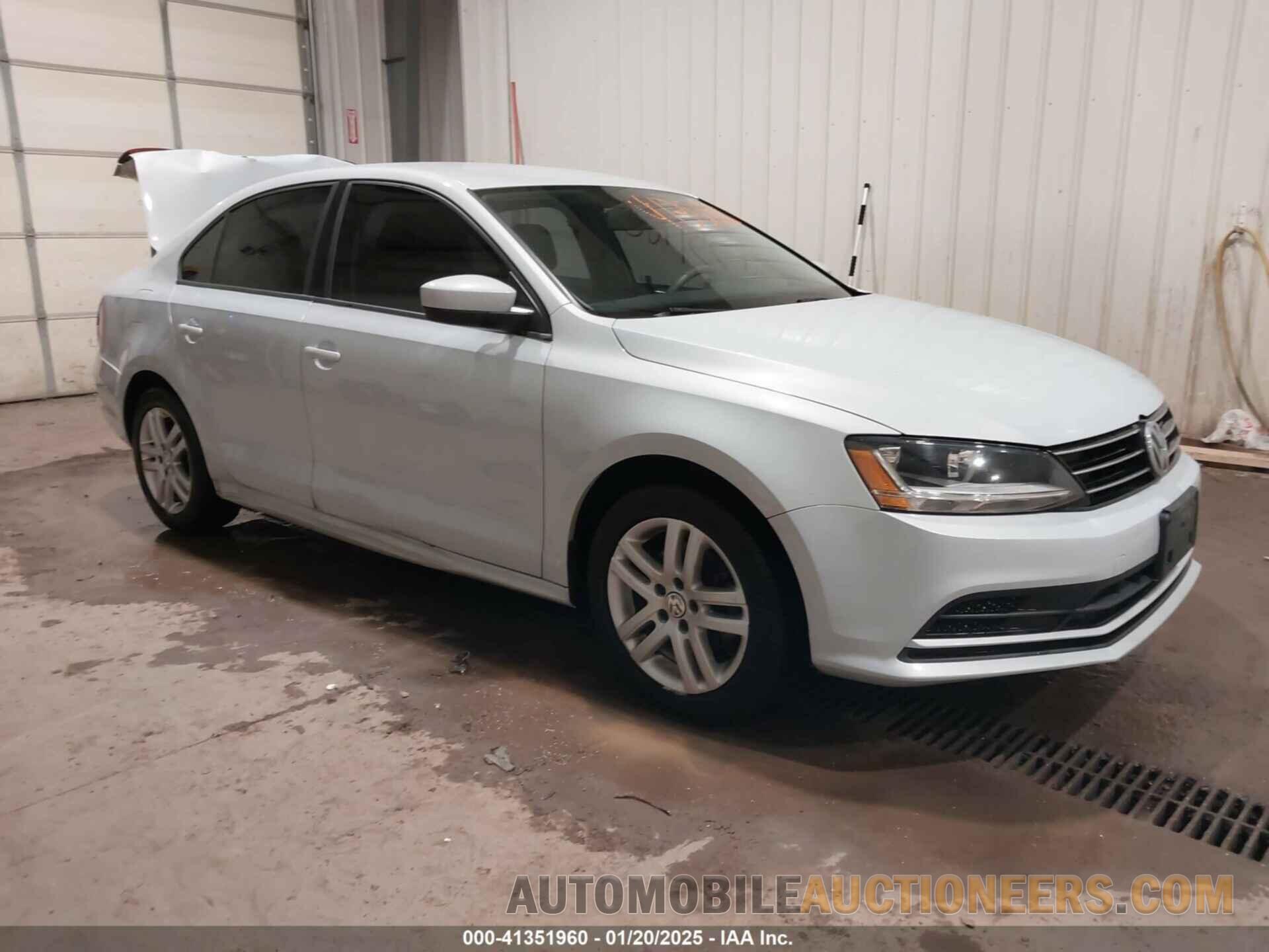 3VW2B7AJ7JM262337 VOLKSWAGEN JETTA 2018