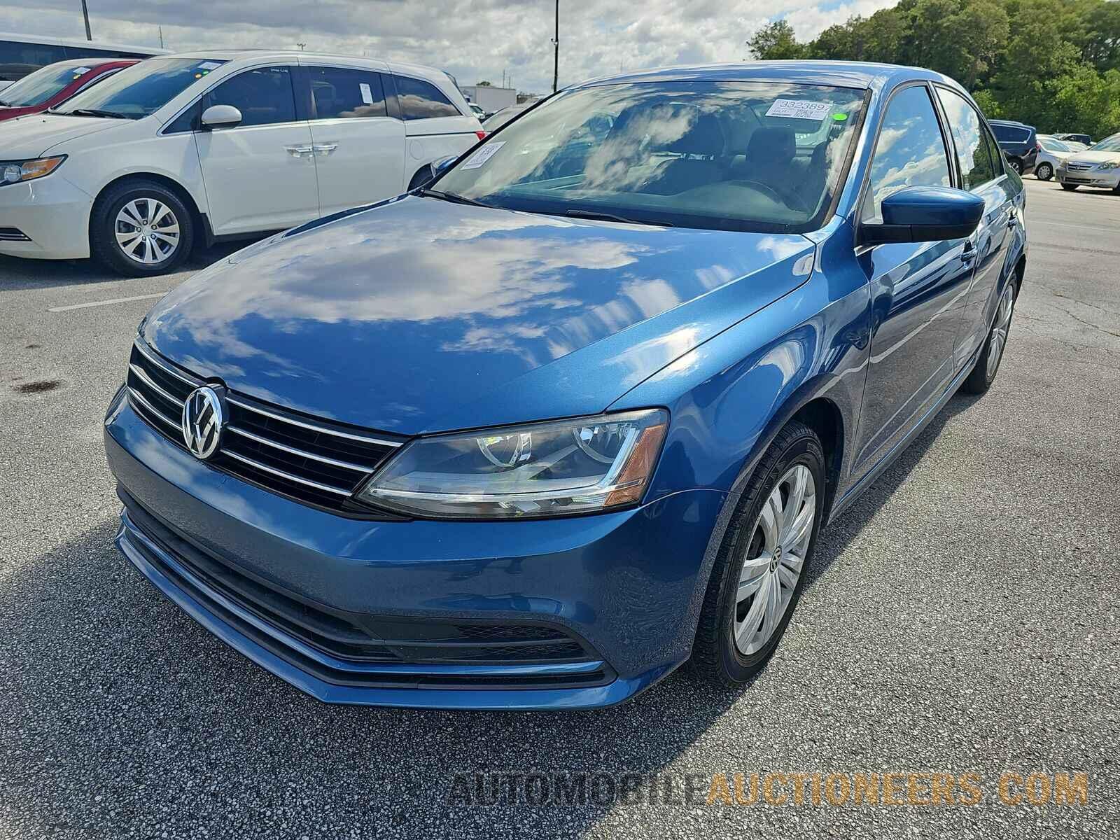 3VW2B7AJ8HM412885 Volkswagen Jetta 2017