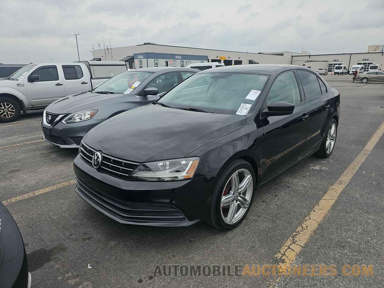 3VW2B7AJ9JM228397 Volkswagen Jetta 2018