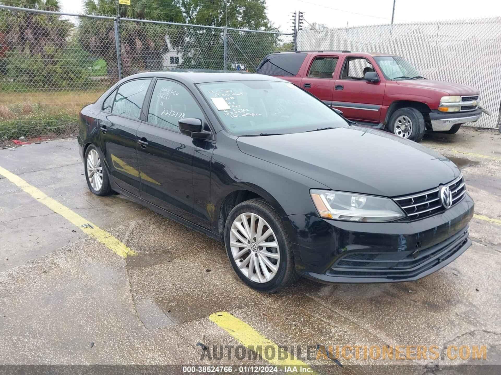 3VW2B7AJ9JM256281 VOLKSWAGEN JETTA 2018