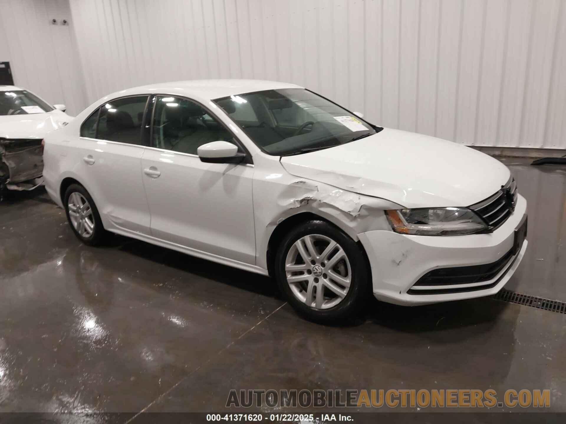 3VW2B7AJXHM282818 VOLKSWAGEN JETTA 2017