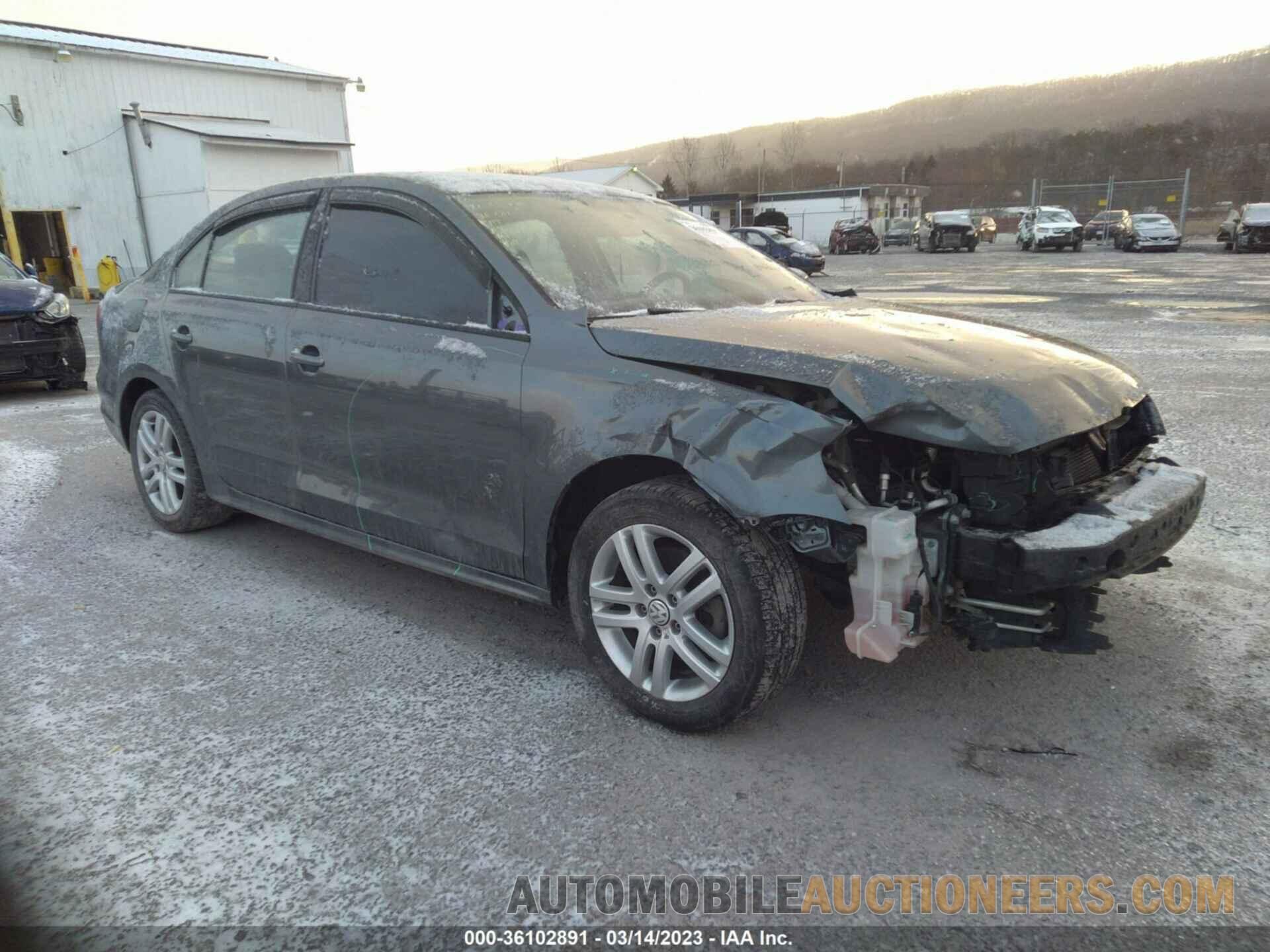 3VW2B7AJXJM259030 VOLKSWAGEN JETTA 2018