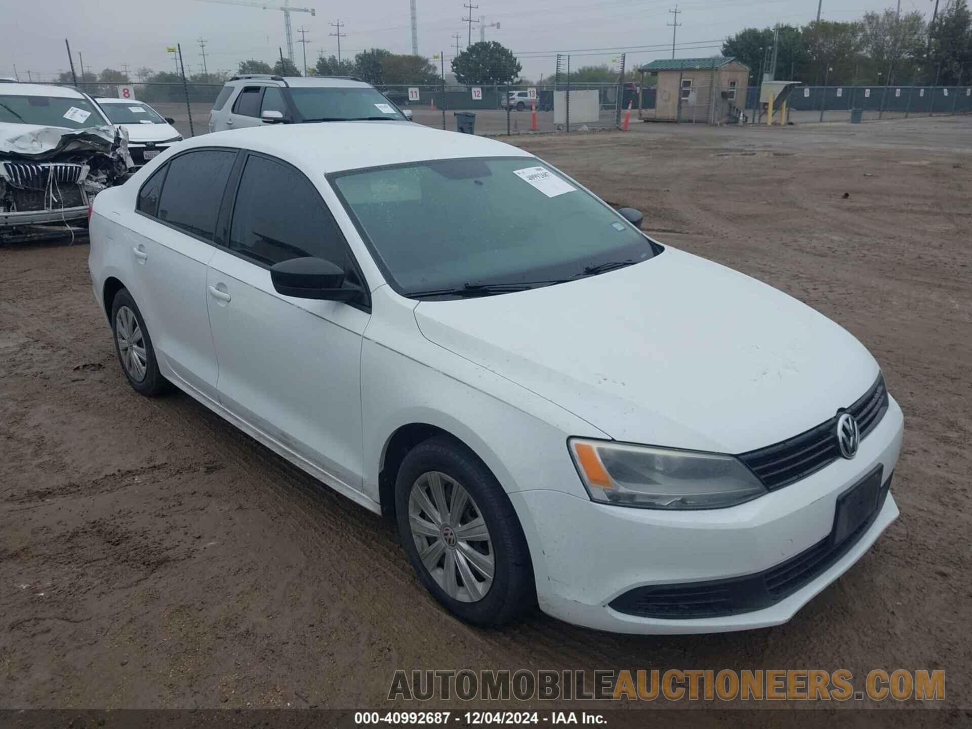 3VW2K7AJ0EM300643 VOLKSWAGEN JETTA 2014