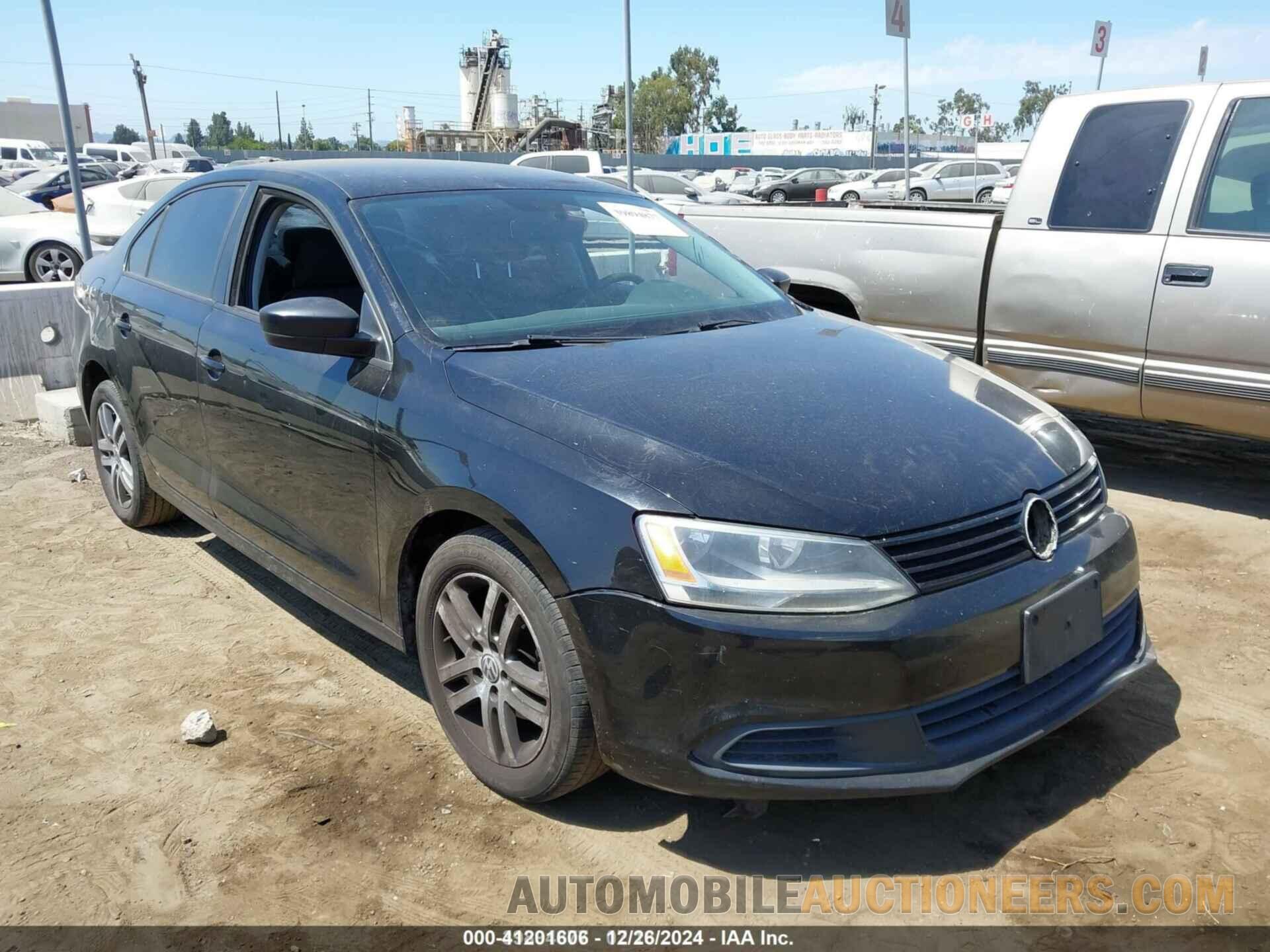 3VW2K7AJ2CM354958 VOLKSWAGEN JETTA 2012