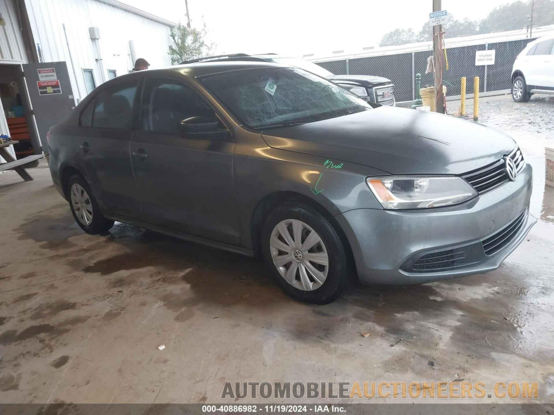 3VW2K7AJ3EM305500 VOLKSWAGEN JETTA 2014