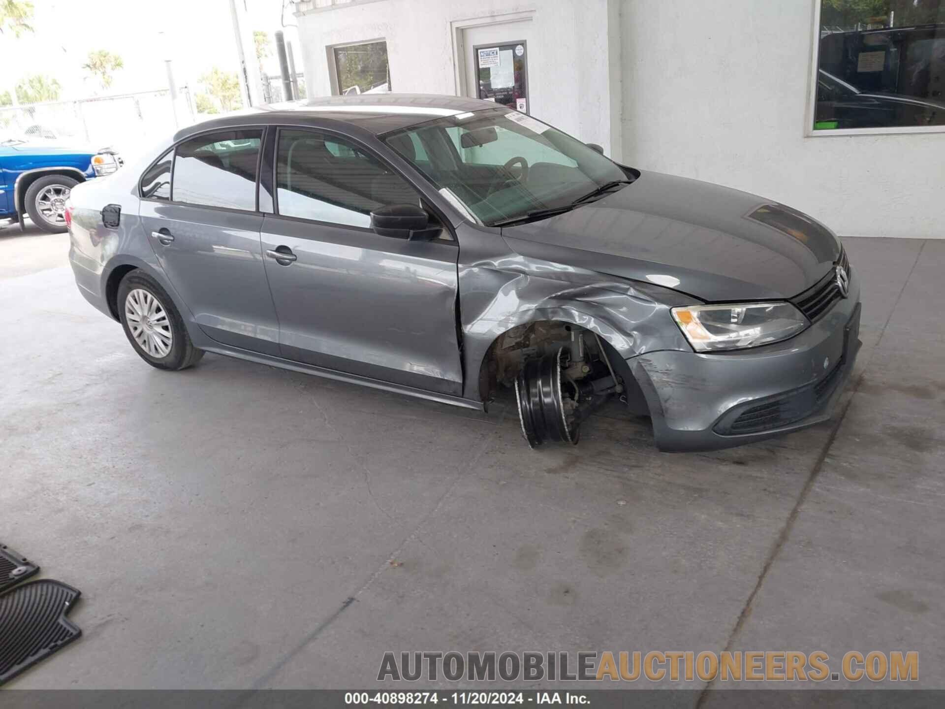 3VW2K7AJ6EM256115 VOLKSWAGEN JETTA 2014