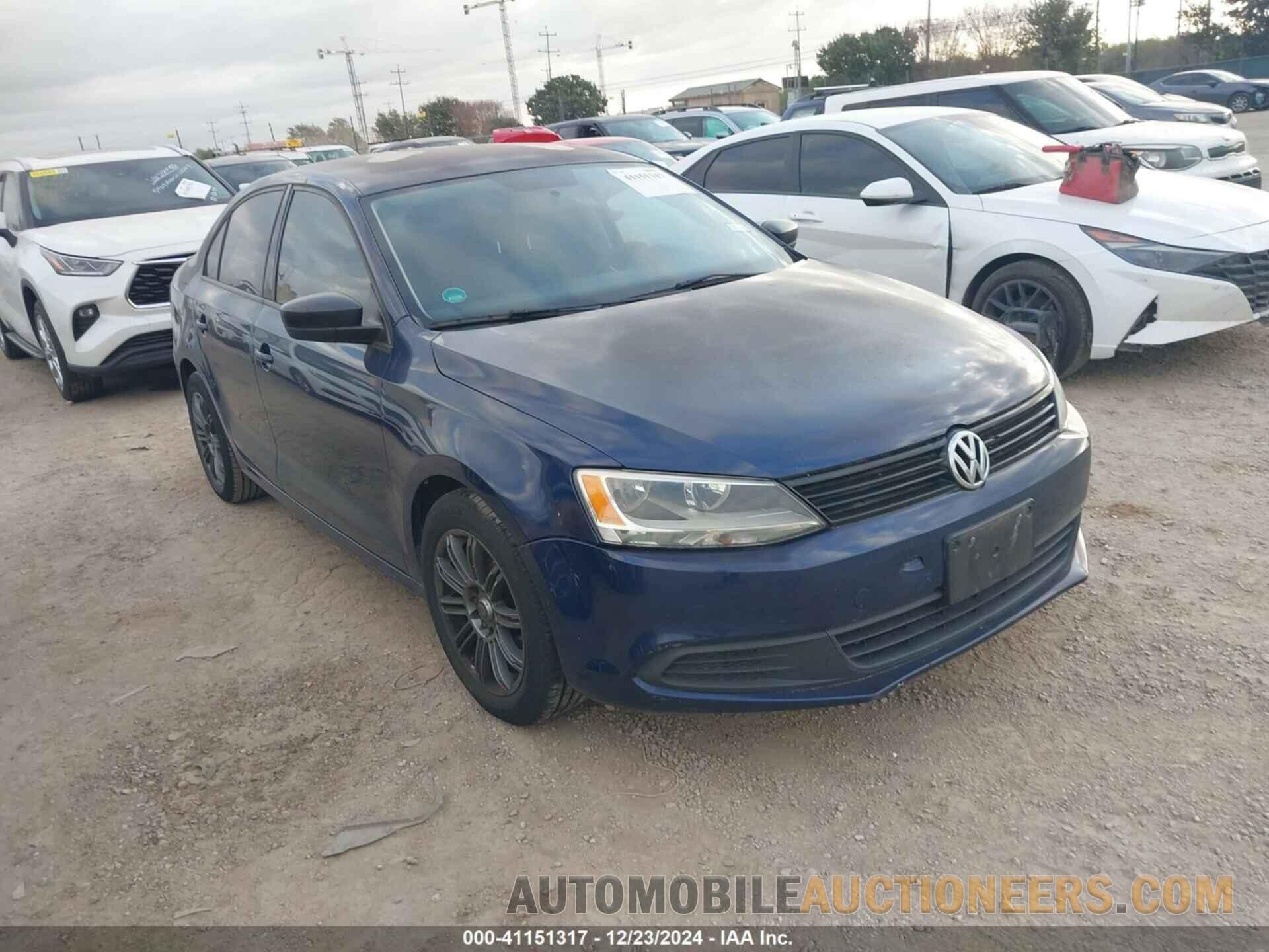 3VW2K7AJ7BM086309 VOLKSWAGEN JETTA 2011