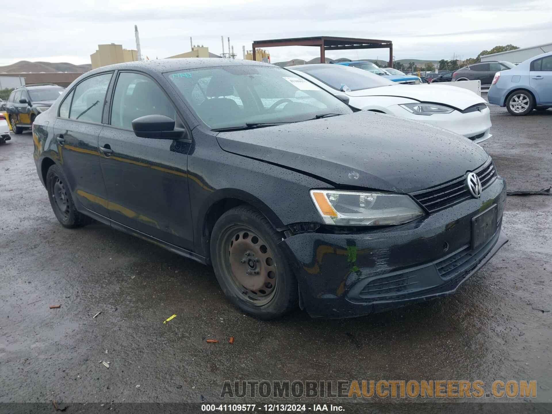 3VW2K7AJ7BM392328 VOLKSWAGEN JETTA 2011