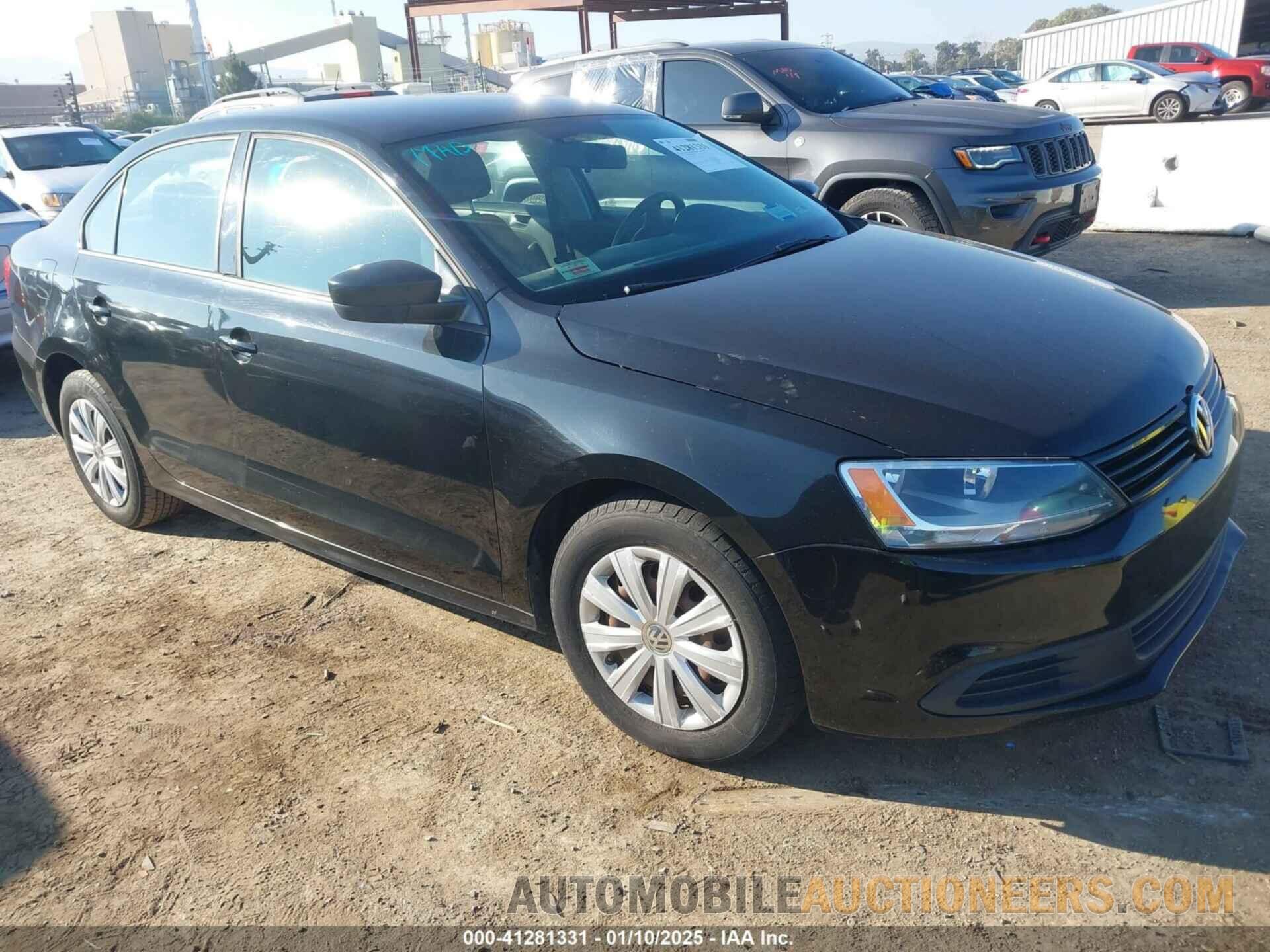 3VW2K7AJ7CM315945 VOLKSWAGEN JETTA 2012