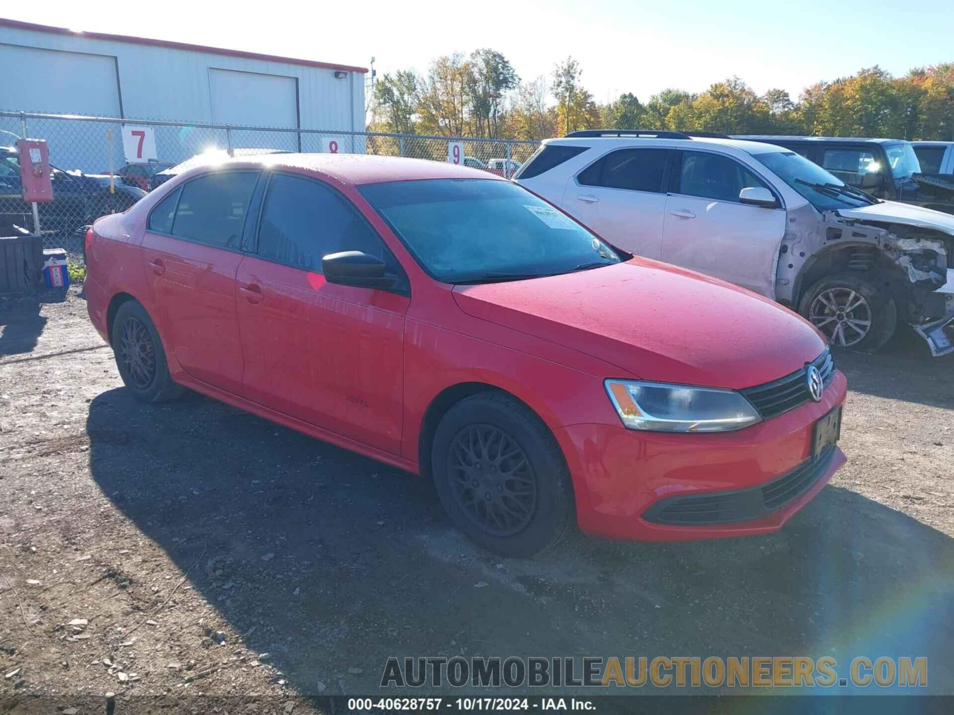 3VW2K7AJ7EM208364 VOLKSWAGEN JETTA 2014