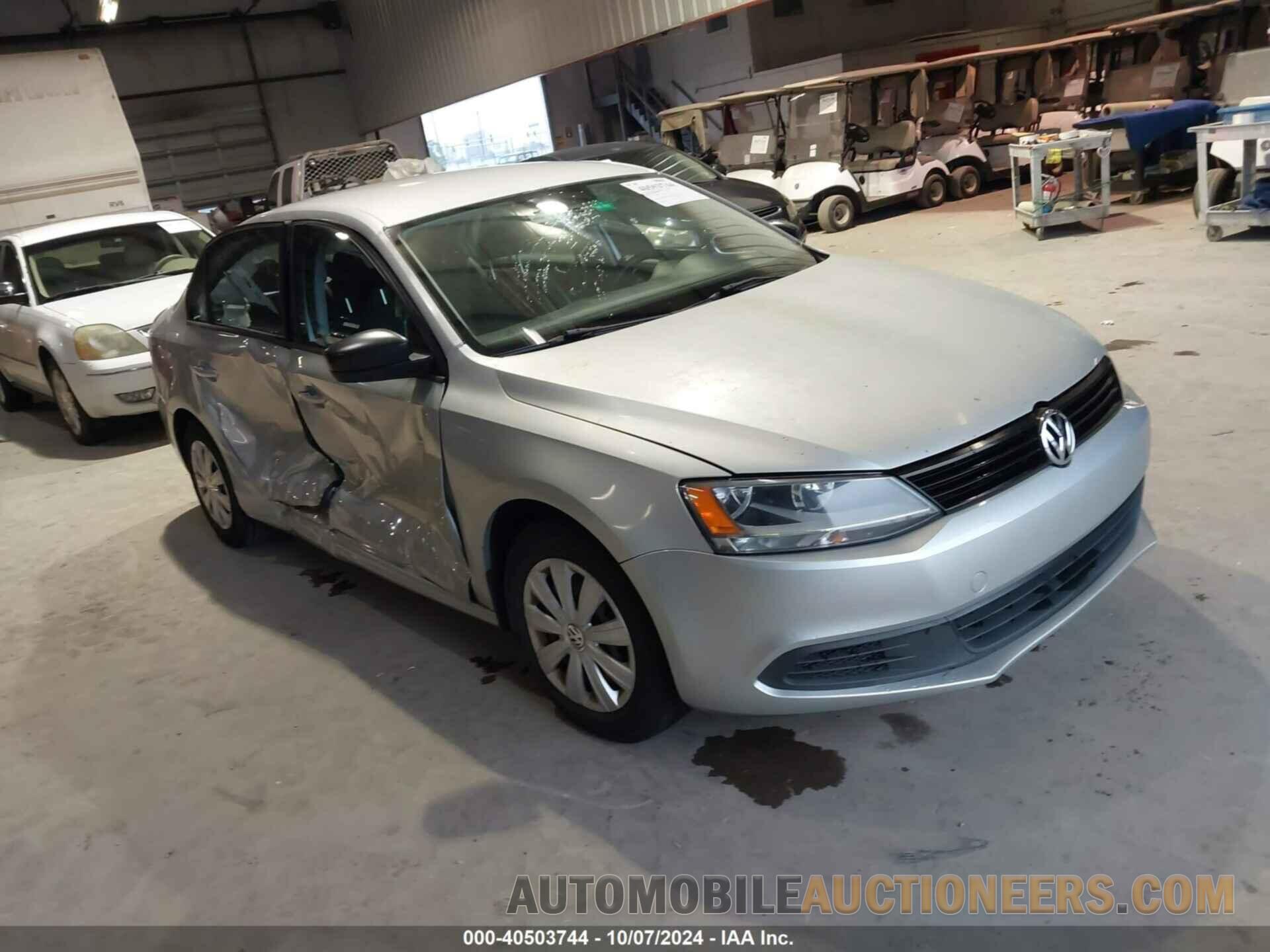 3VW2K7AJ7EM392074 VOLKSWAGEN JETTA 2014