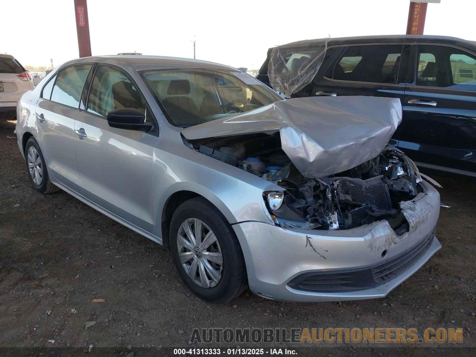 3VW2K7AJ8EM220670 VOLKSWAGEN JETTA 2014