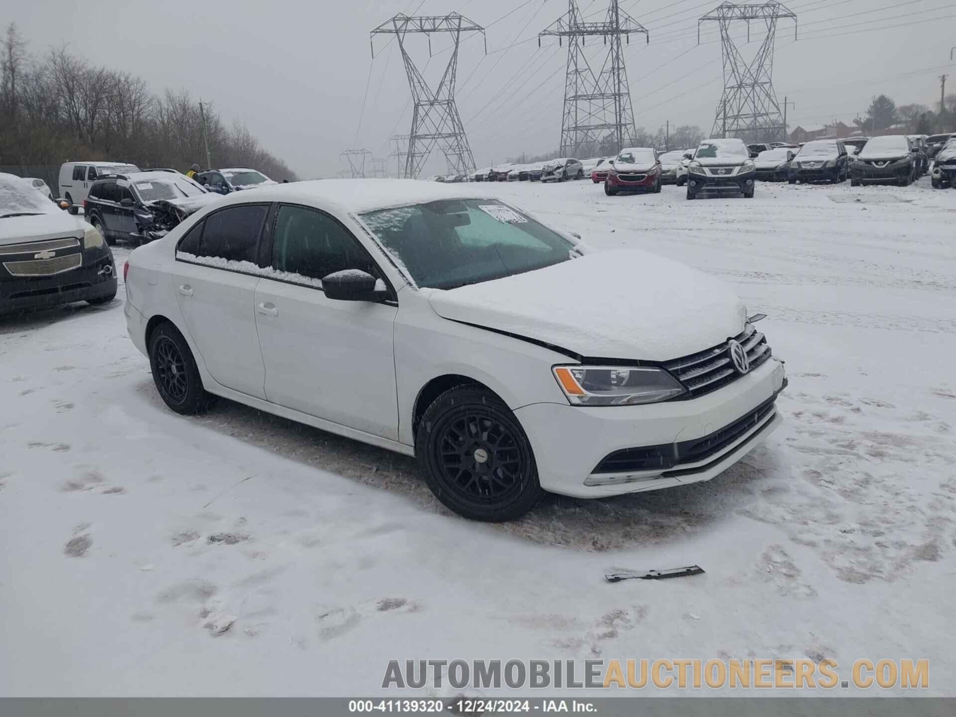 3VW2K7AJ8FM280112 VOLKSWAGEN JETTA 2015