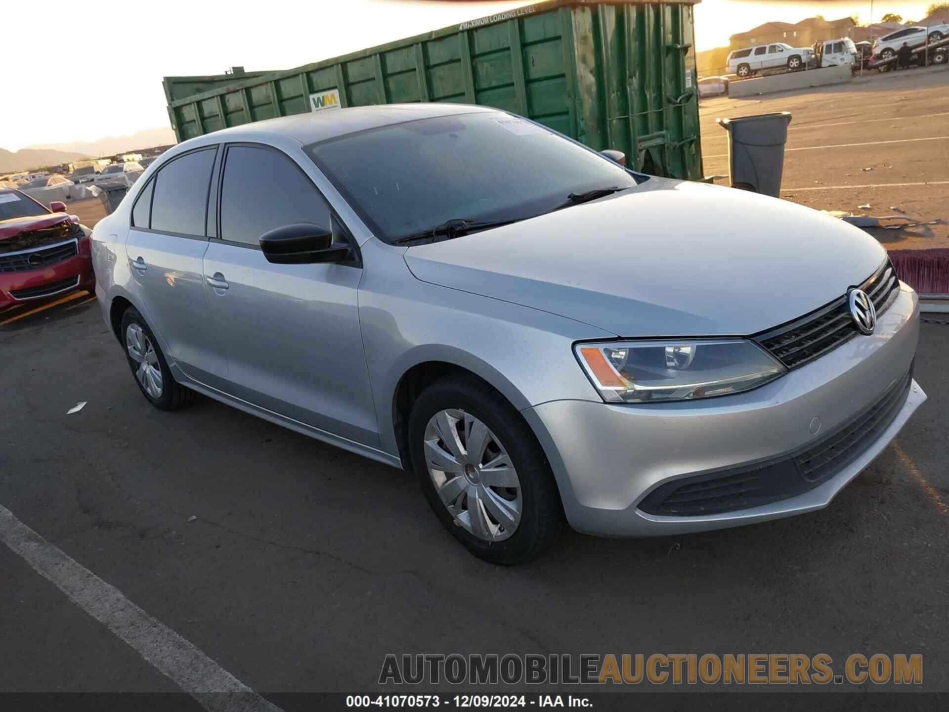 3VW2K7AJXBM379671 VOLKSWAGEN JETTA 2011