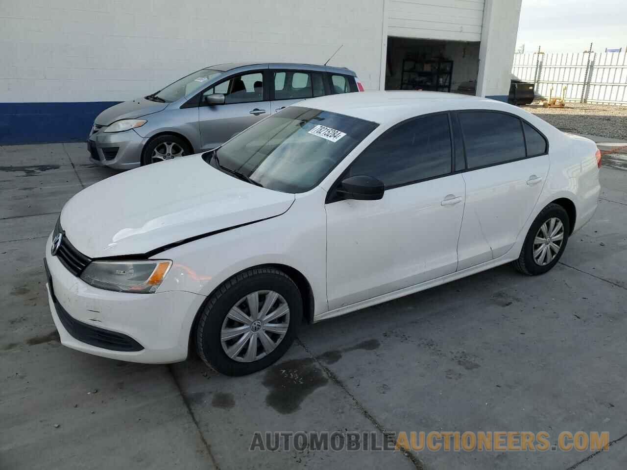 3VW2K7AJXCM371815 VOLKSWAGEN JETTA 2012