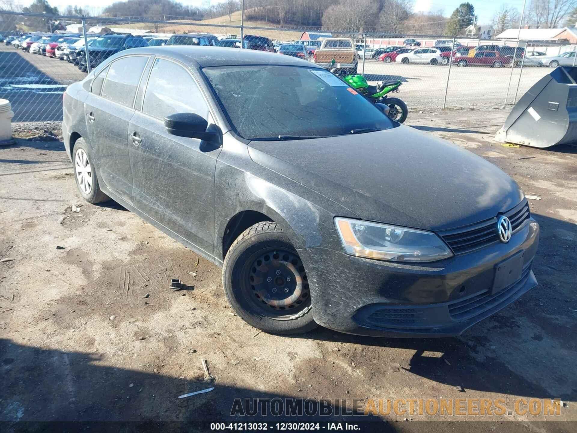 3VW2K7AJXEM404766 VOLKSWAGEN JETTA 2014