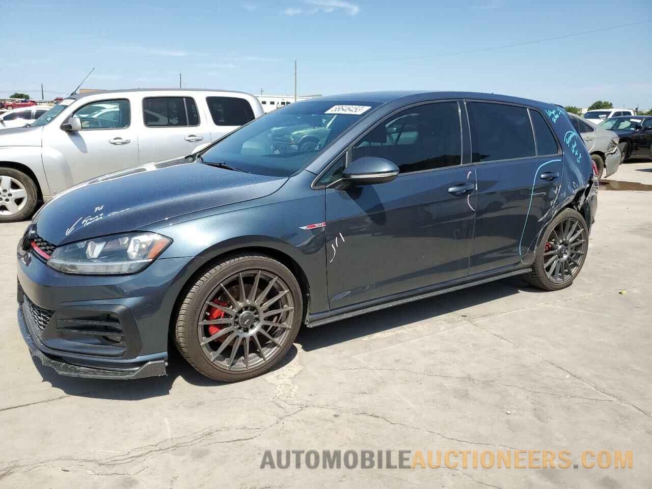 3VW447AU7JM261475 VOLKSWAGEN GTI 2018