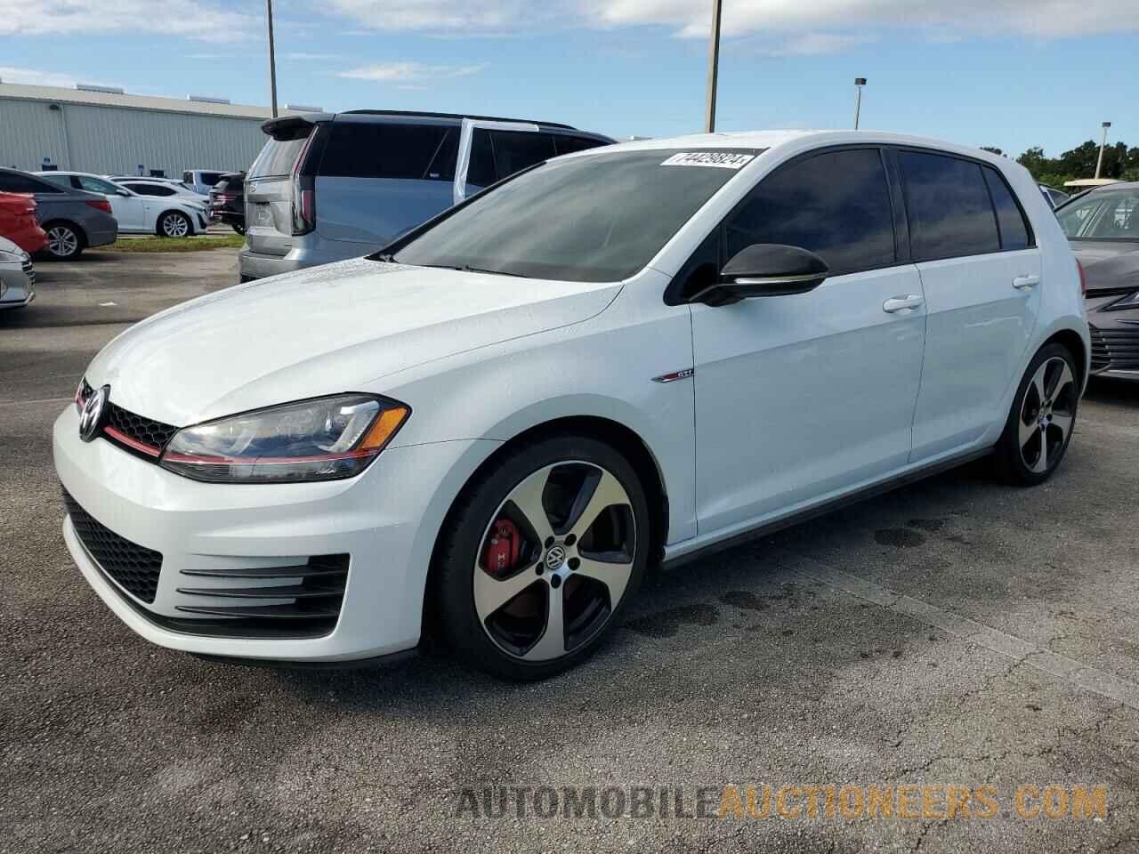 3VW447AUXHM073558 VOLKSWAGEN GTI 2017