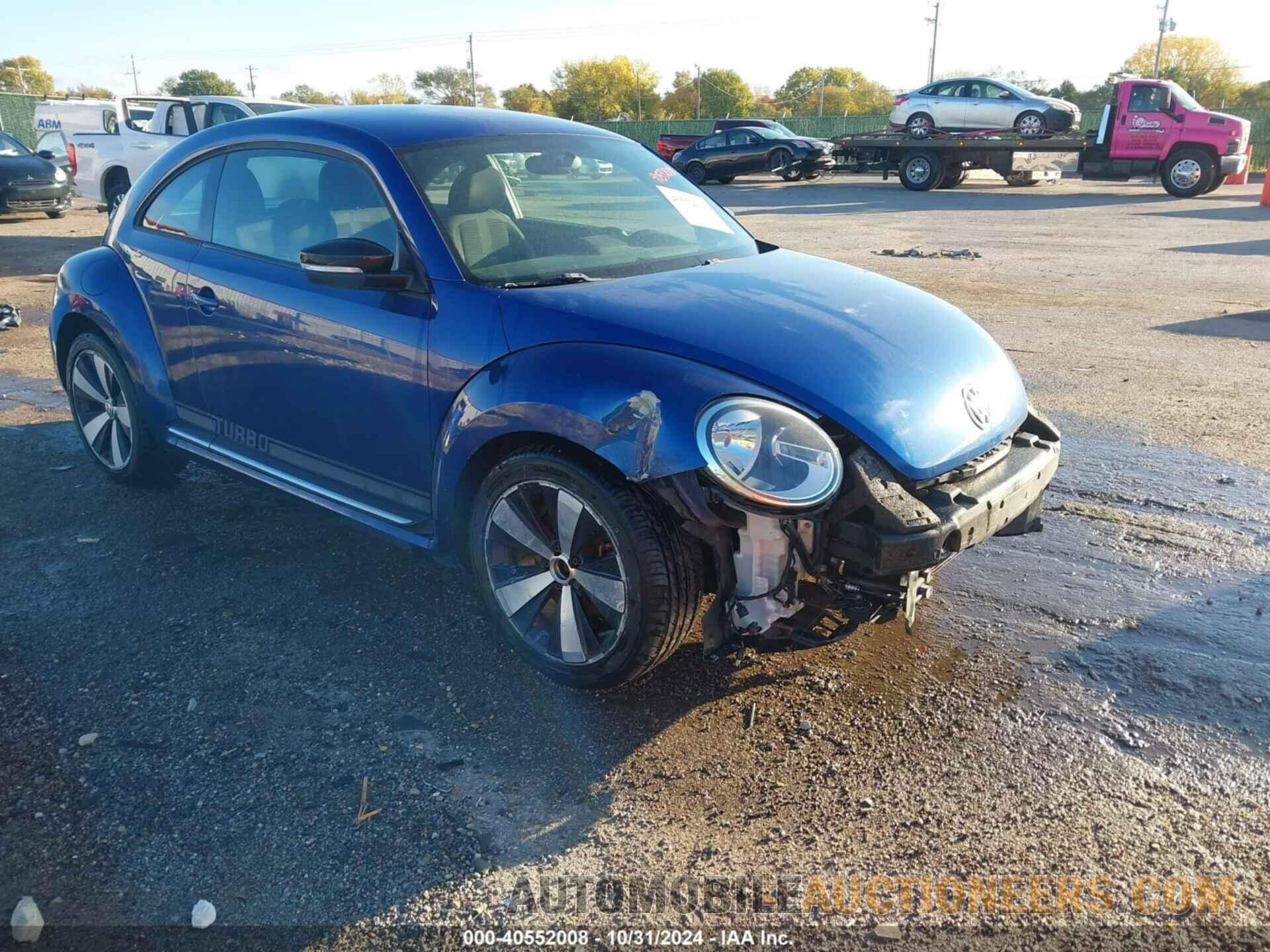 3VW467AT2DM604828 VOLKSWAGEN BEETLE 2013