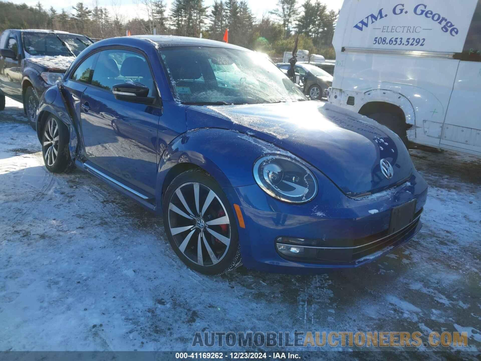 3VW4A7AT4DM614162 VOLKSWAGEN BEETLE 2013