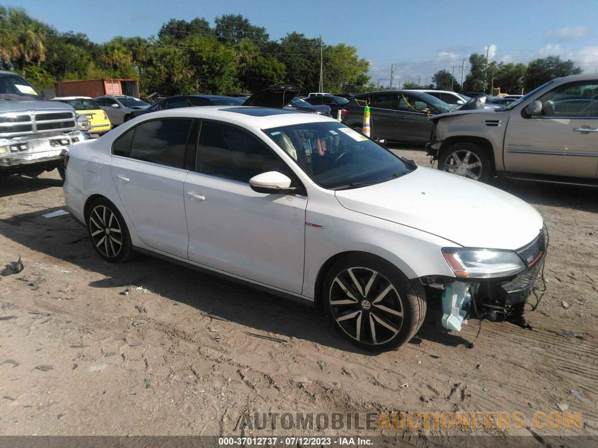 3VW4T7AJ1JM210594 VOLKSWAGEN JETTA 2018