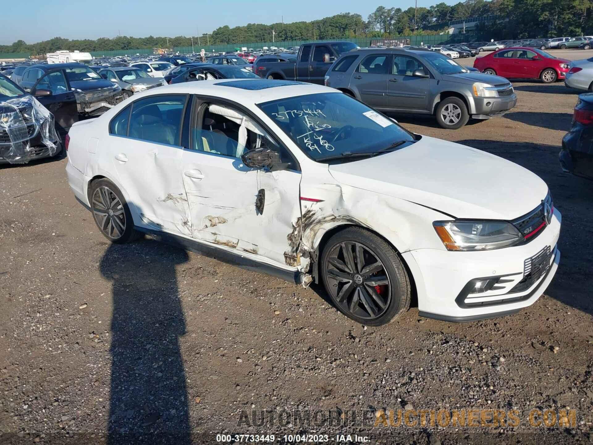 3VW4T7AJ6JM235037 VOLKSWAGEN JETTA 2018