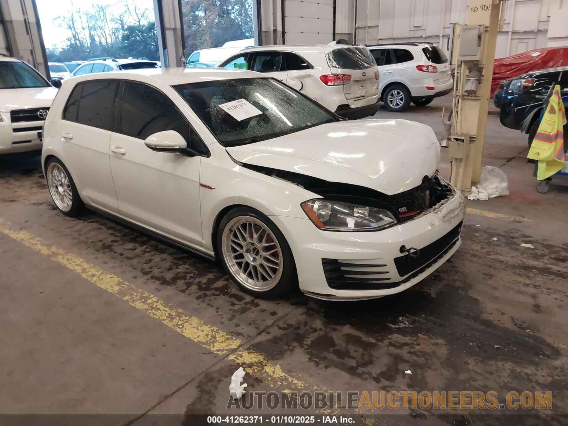 3VW4T7AU1HM003269 VOLKSWAGEN GOLF GTI 2017