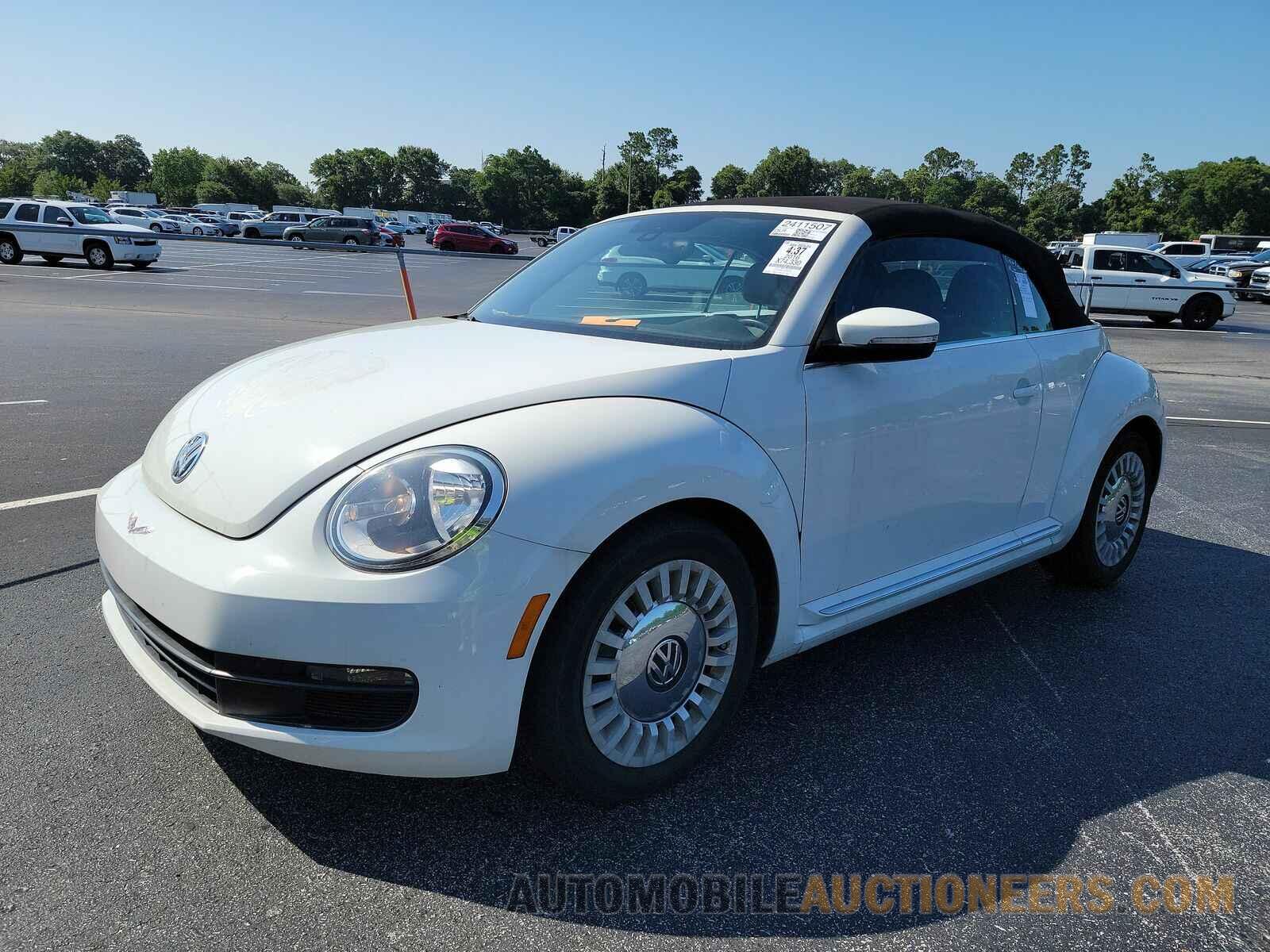 3VW507AT6GM801401 Volkswagen Beetle Convertible 2016