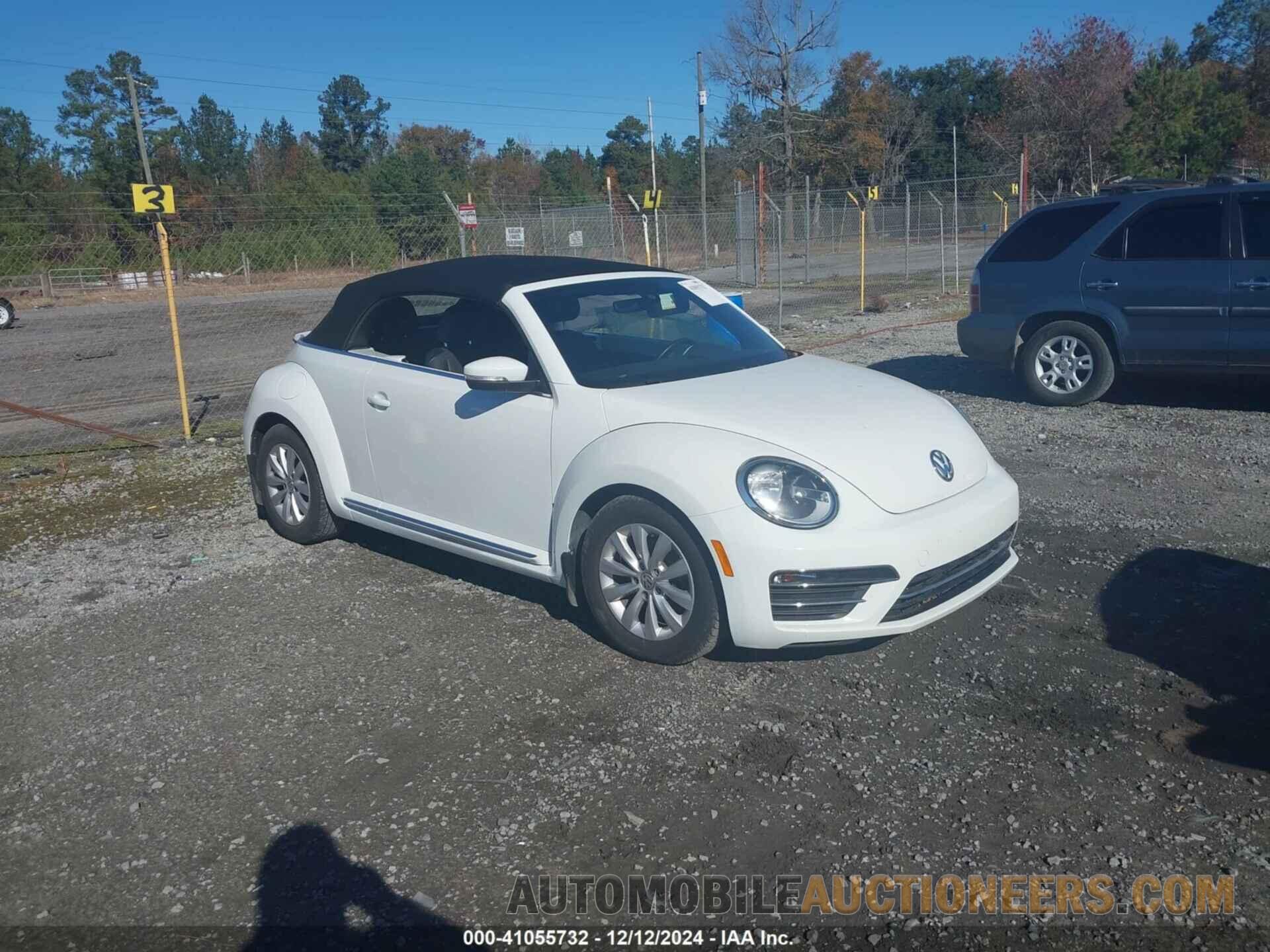 3VW517AT0HM806009 VOLKSWAGEN BEETLE 2017