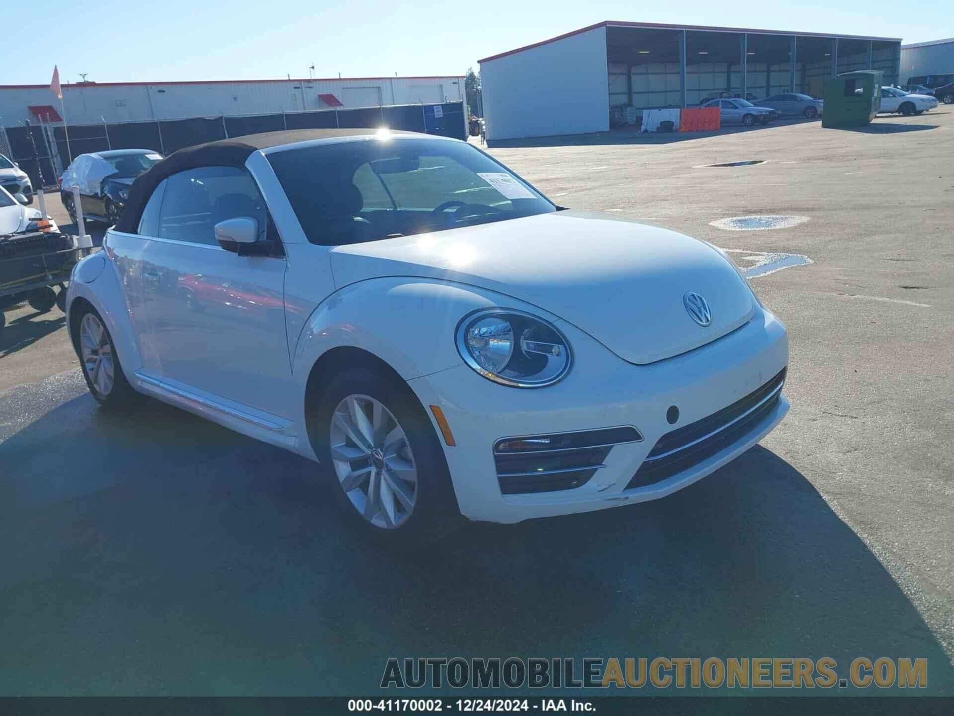 3VW517AT1HM814720 VOLKSWAGEN BEETLE 2017