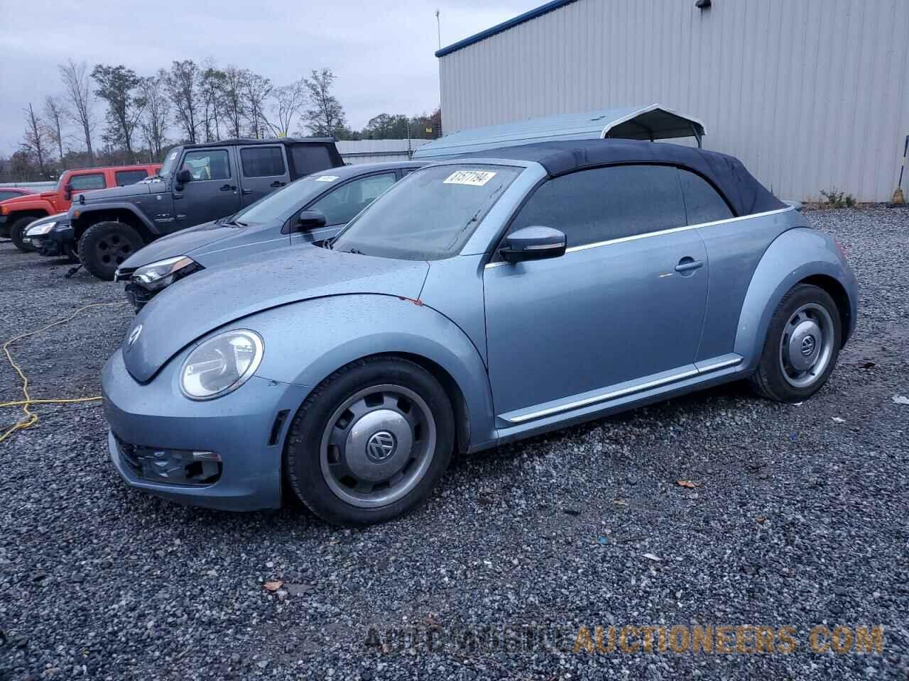 3VW517AT2GM821898 VOLKSWAGEN BEETLE 2016