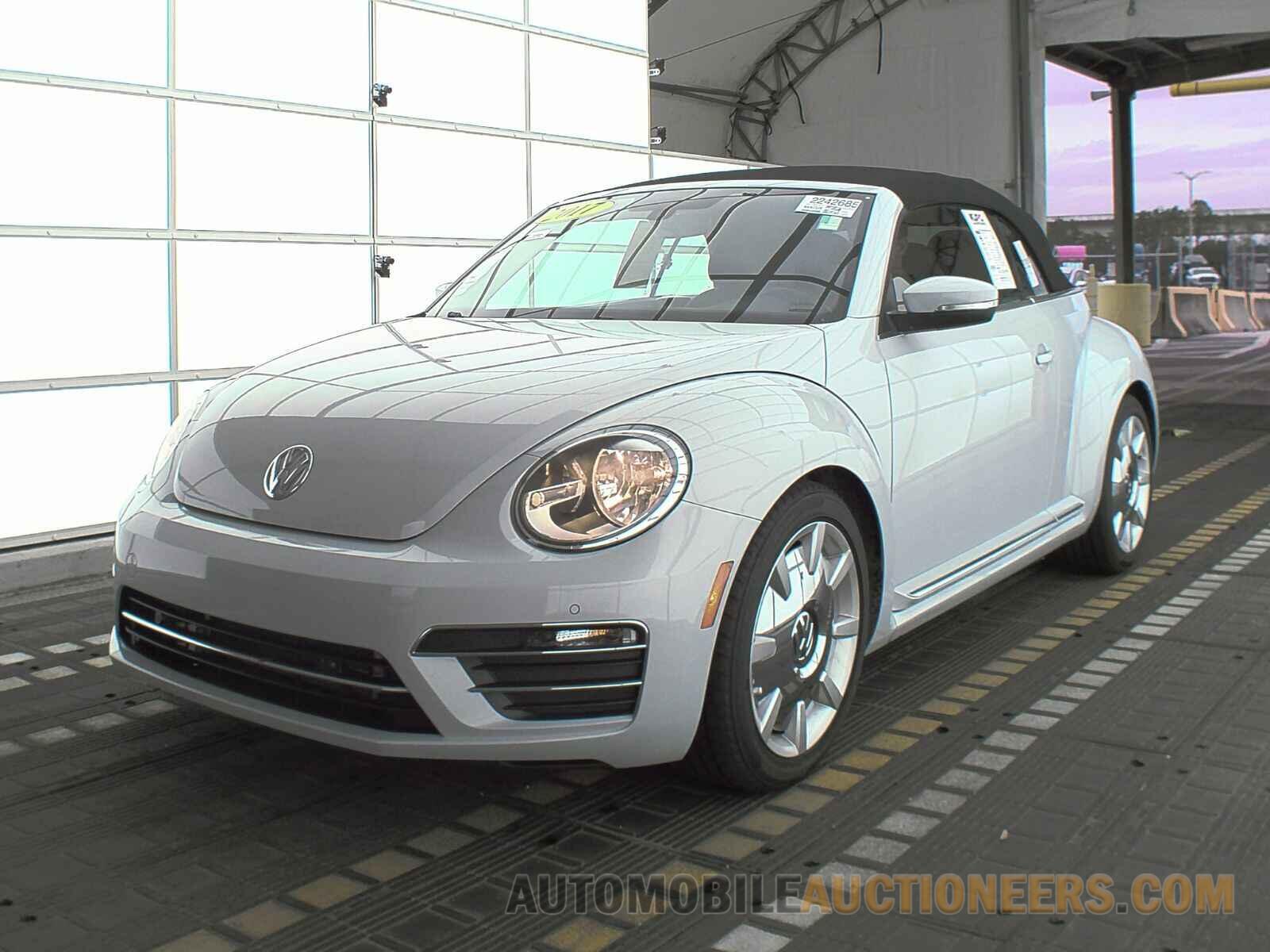 3VW517AT2HM801913 Volkswagen Beetle Convertible 2017