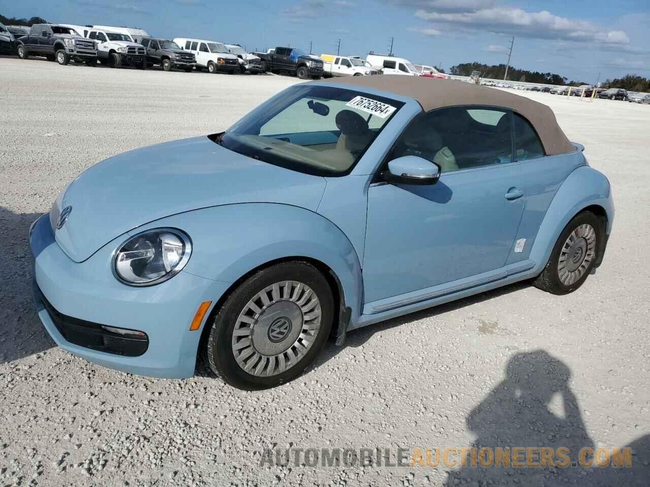 3VW517AT6FM800888 VOLKSWAGEN BEETLE 2015