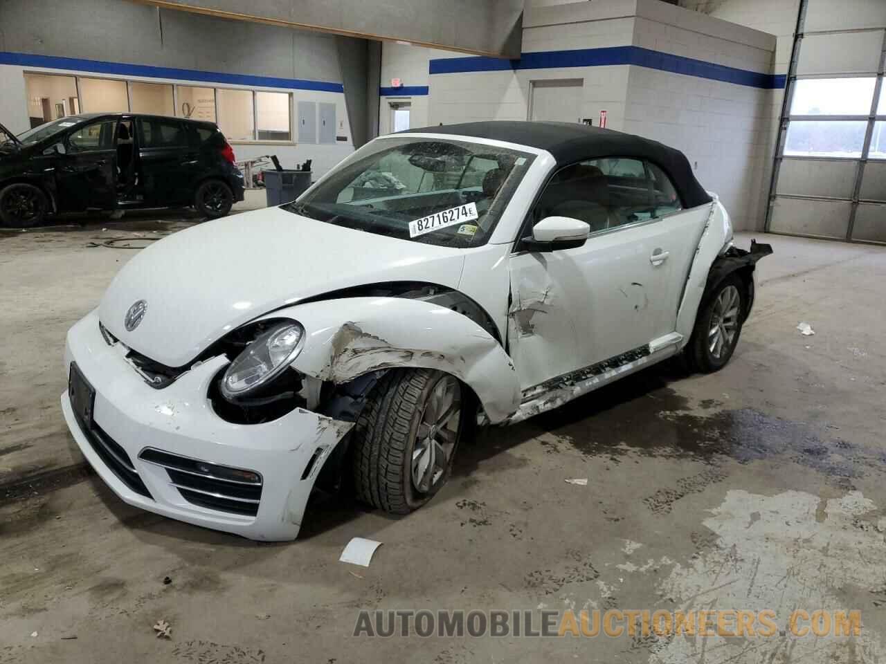 3VW517AT8HM825231 VOLKSWAGEN BEETLE 2017