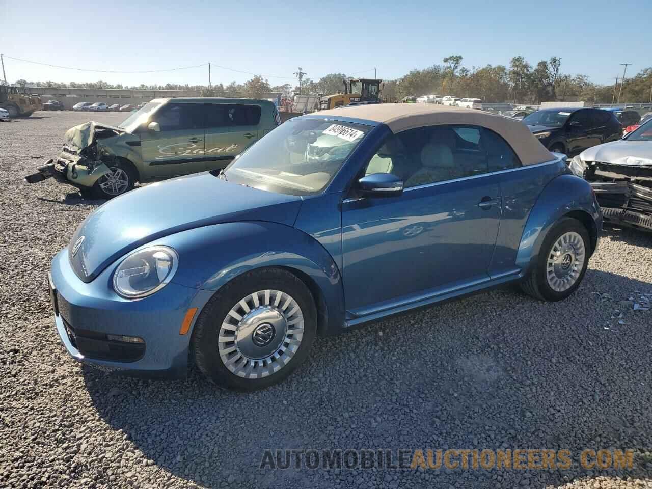 3VW517ATXGM806954 VOLKSWAGEN BEETLE 2016