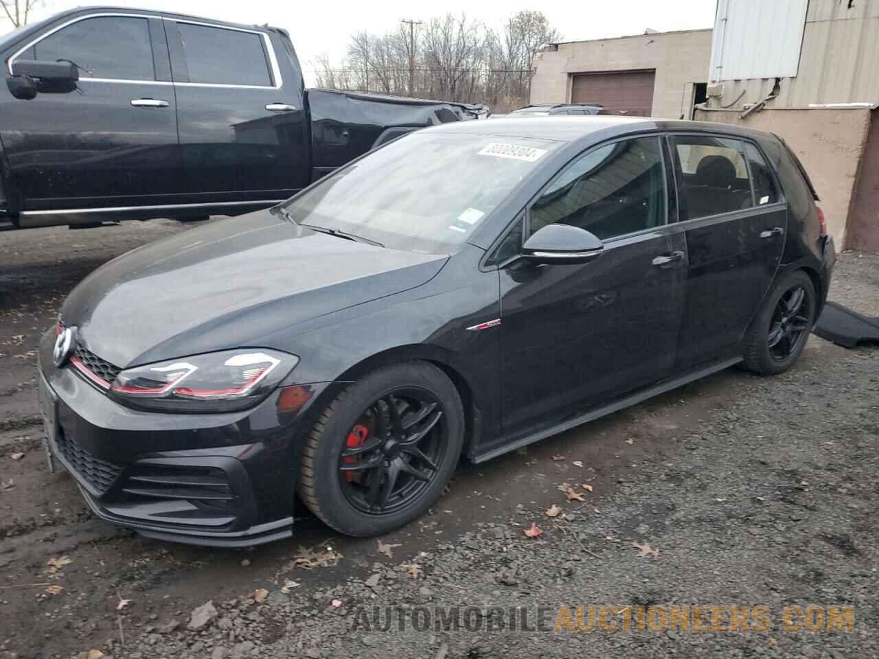 3VW547AU2JM281508 VOLKSWAGEN GTI 2018