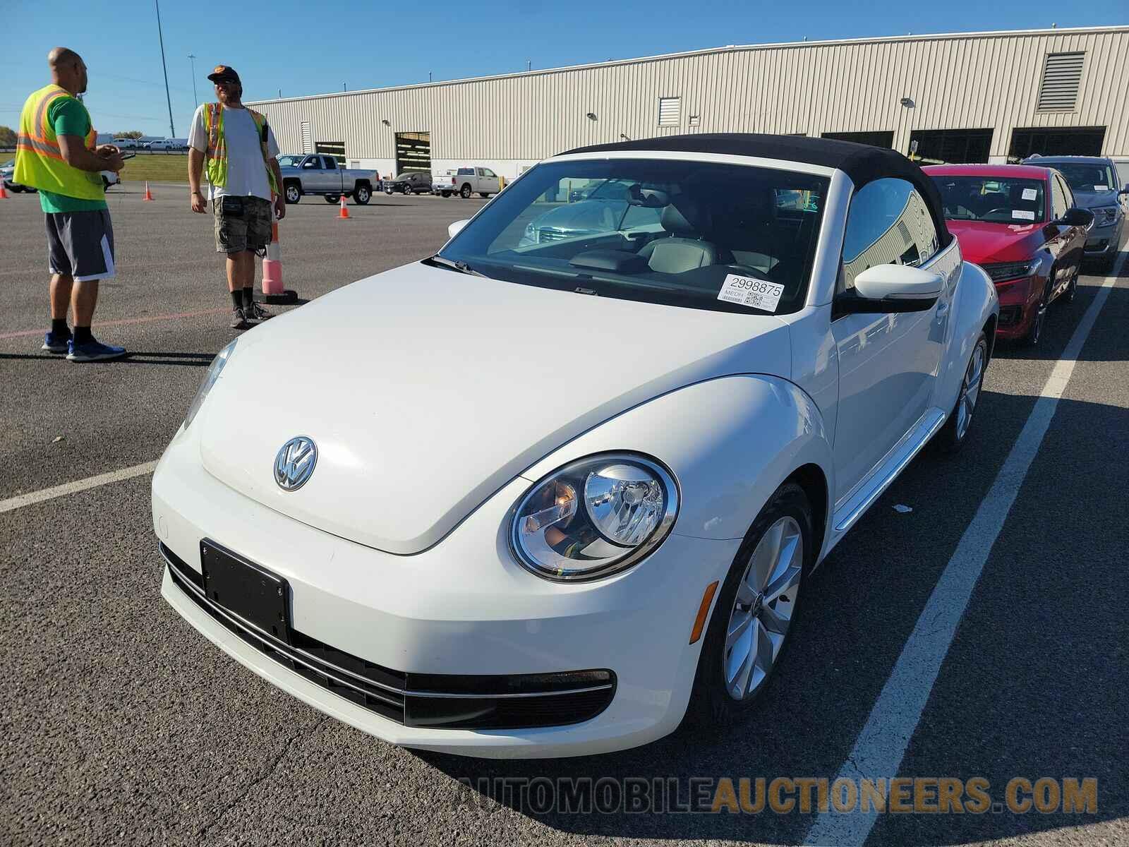 3VW5A7AT4FM806897 Volkswagen Beetle Convertible 2015