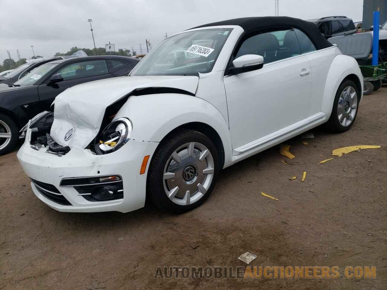 3VW5DAAT0KM511214 VOLKSWAGEN BEETLE 2019