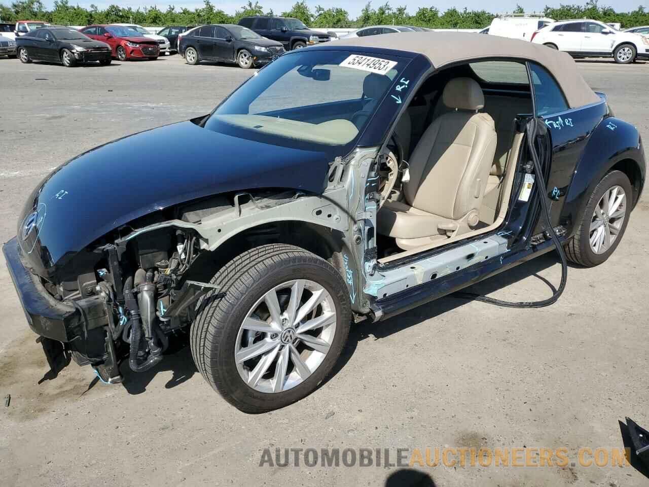 3VW5DAAT1JM516498 VOLKSWAGEN BEETLE 2018