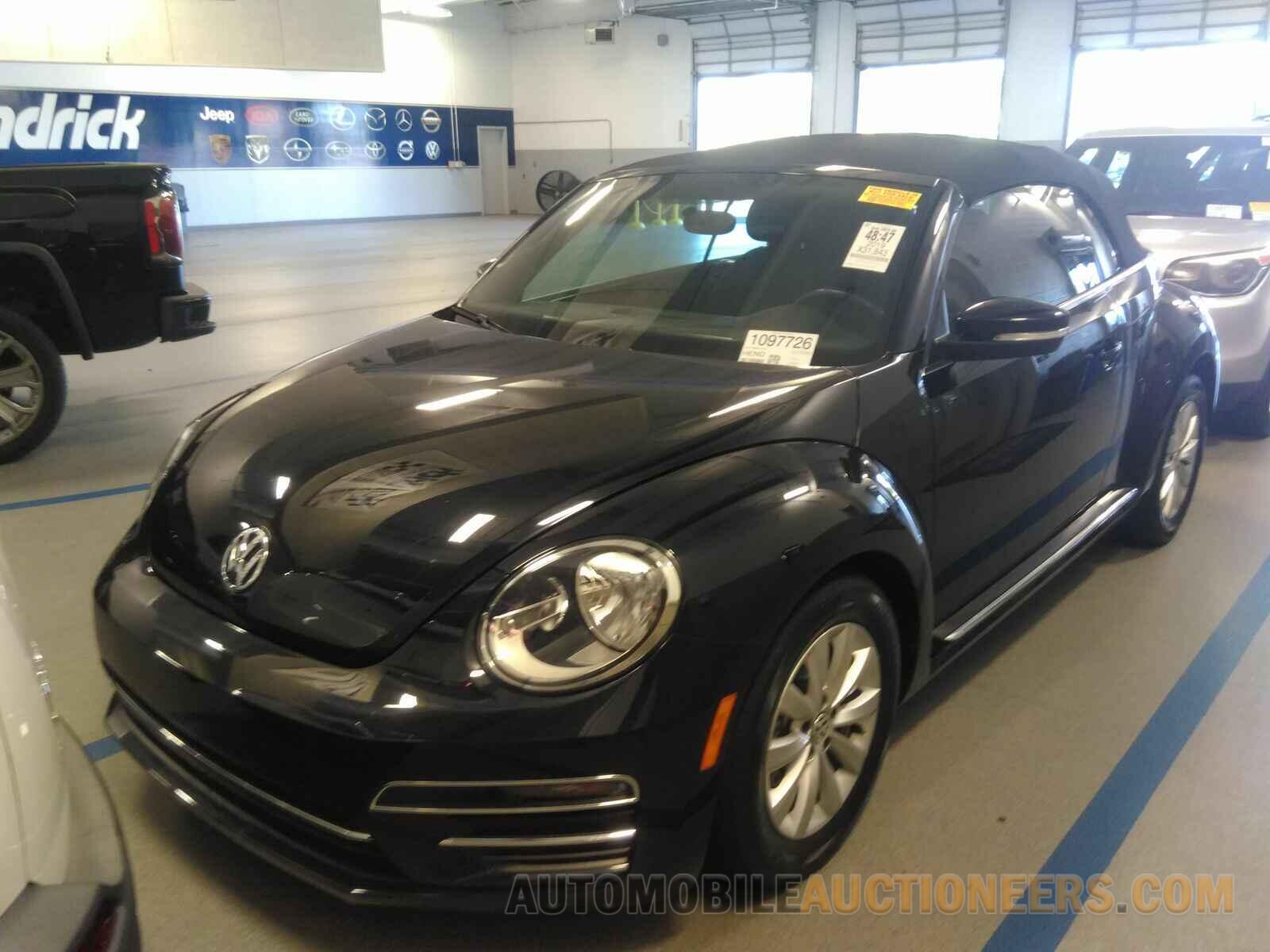 3VW5DAAT1KM506734 Volkswagen Beetle Convertible 2019