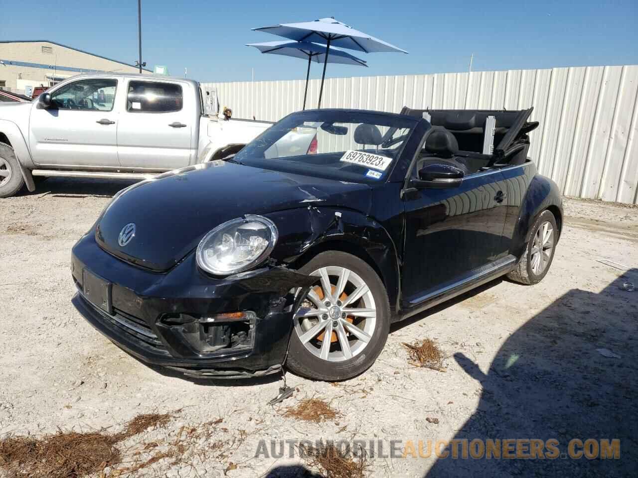 3VW5DAAT2JM502335 VOLKSWAGEN BEETLE 2018