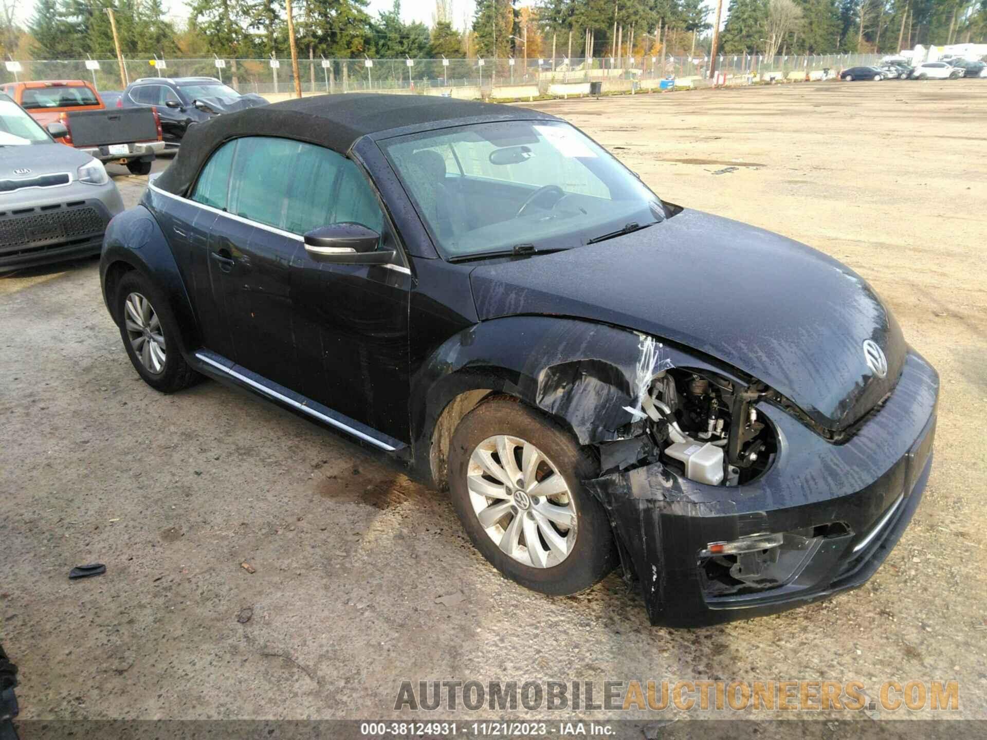 3VW5DAAT9JM515891 VOLKSWAGEN BEETLE 2018