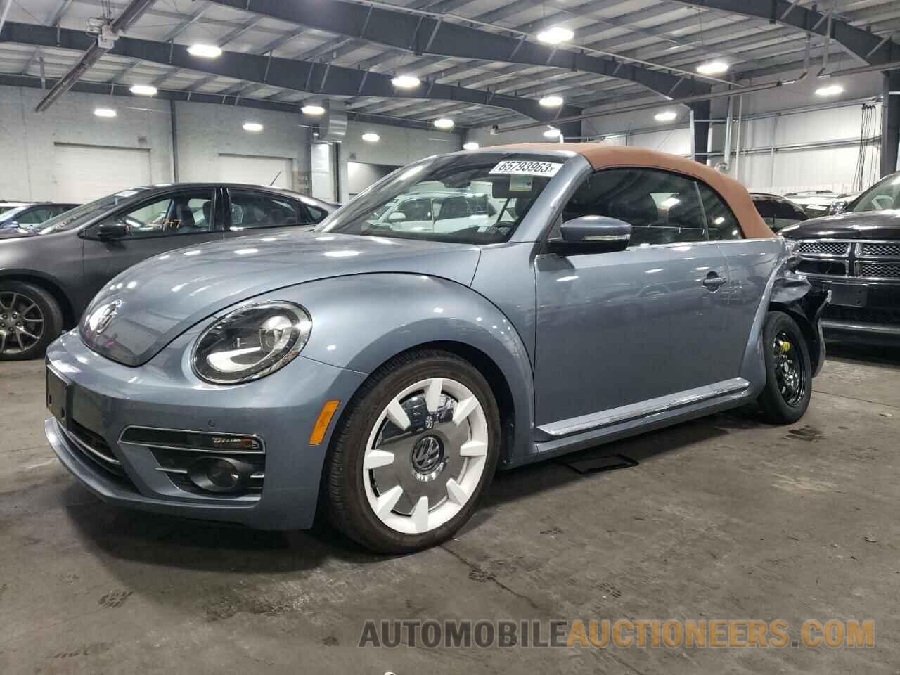 3VW5DAAT9KM509526 VOLKSWAGEN BEETLE 2019