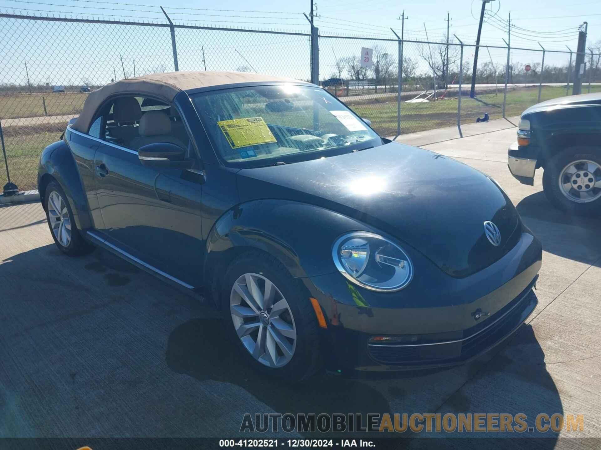 3VW5L7AT4DM818085 VOLKSWAGEN BEETLE 2013