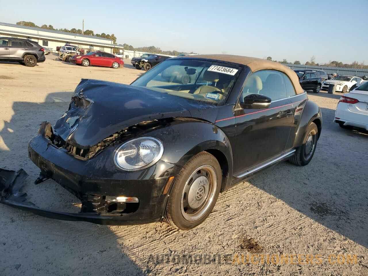 3VW5P7AT1DM821708 VOLKSWAGEN BEETLE 2013