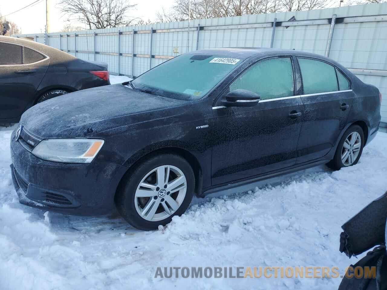 3VW637AJ1DM278827 VOLKSWAGEN JETTA 2013