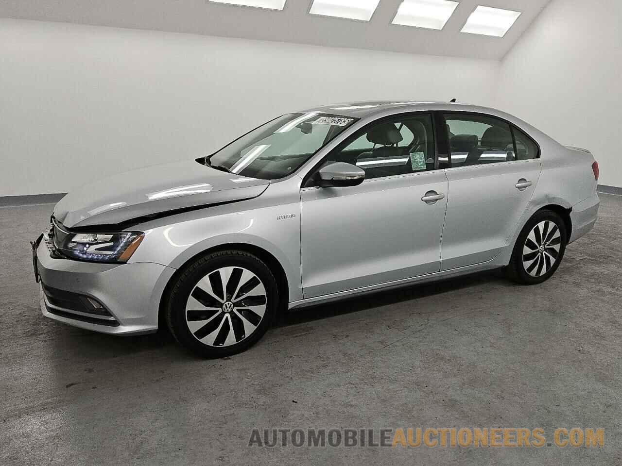 3VW637AJ9GM267529 VOLKSWAGEN JETTA 2016